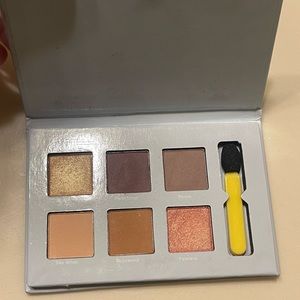 ulta beauty eyeshadow kit!